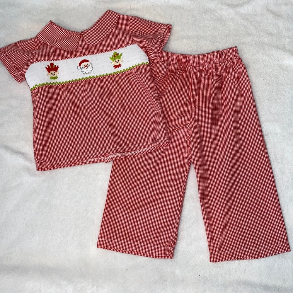 Barefoot smocked Christmas outfit